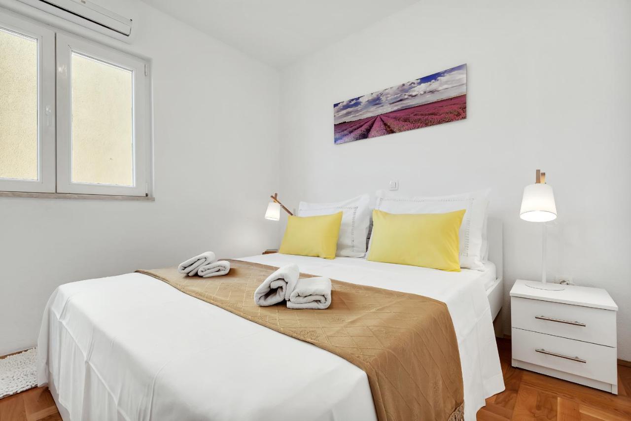 Apartments Santric - The Hill Makarska Extérieur photo