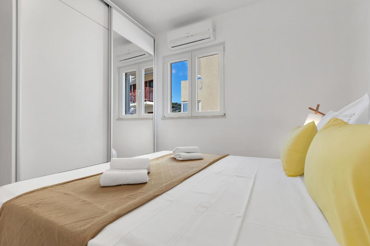 Apartments Santric - The Hill Makarska Extérieur photo