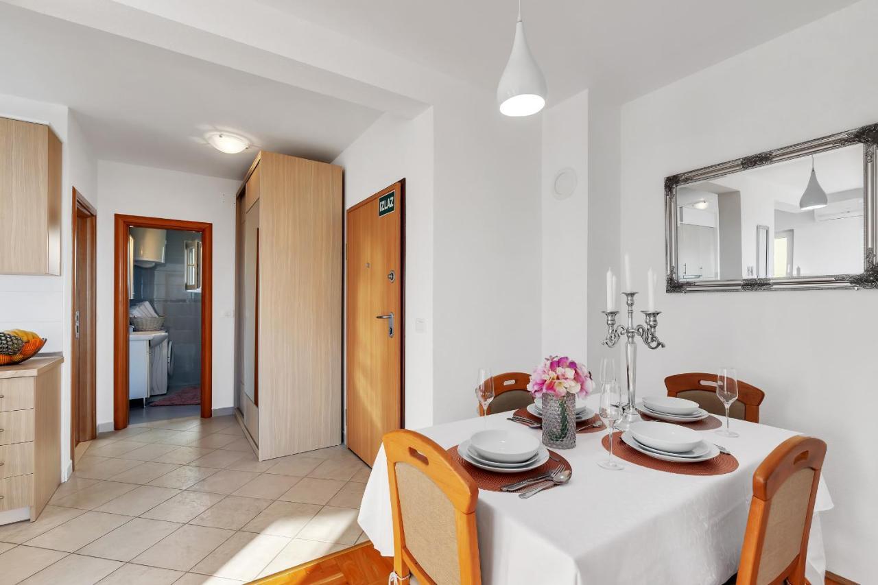 Apartments Santric - The Hill Makarska Extérieur photo